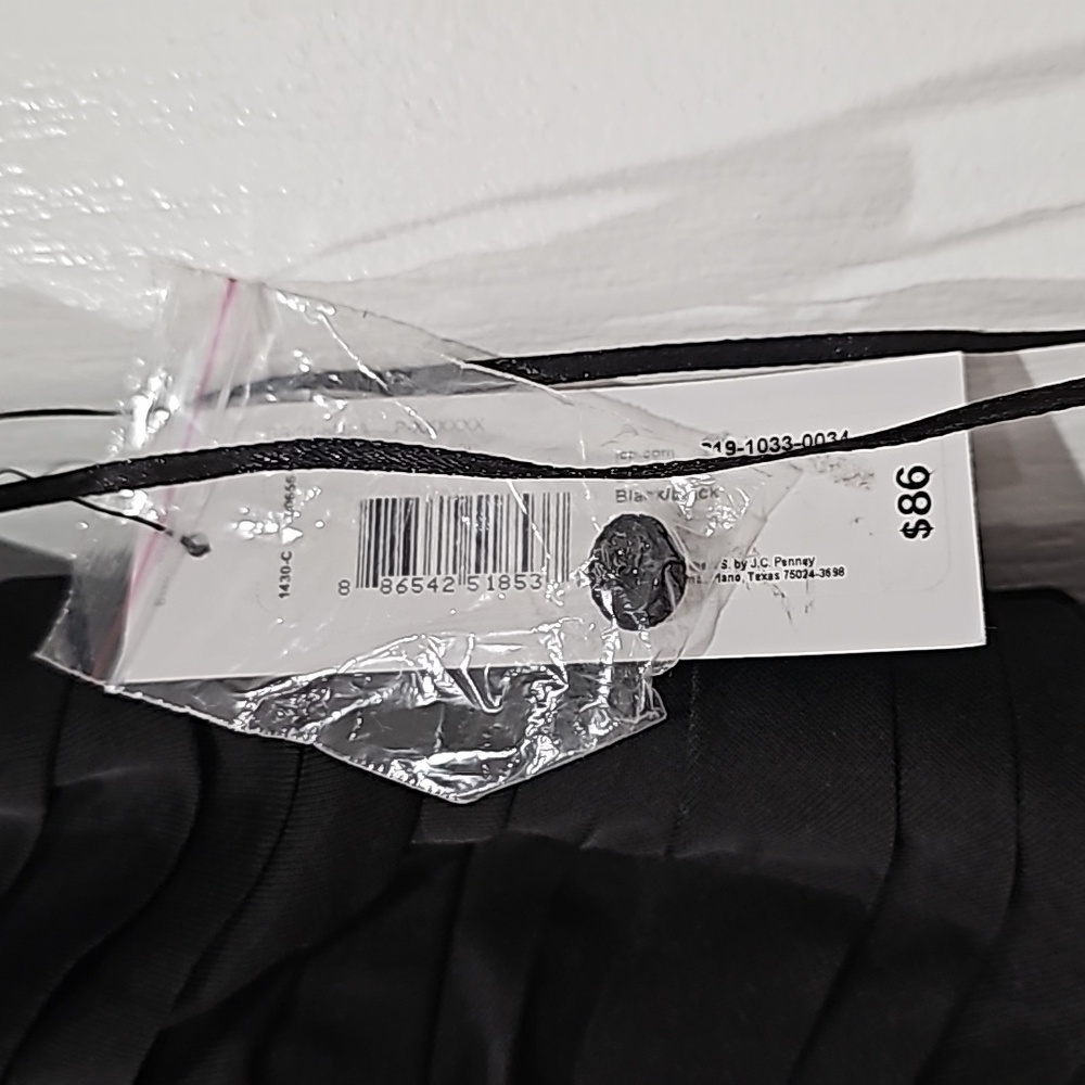 NWT Long black gown with lace top - Picture 6 of 11